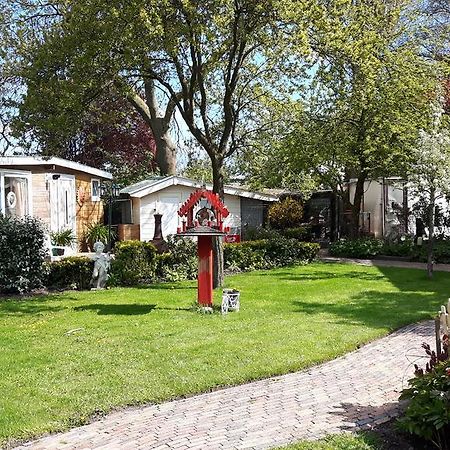 Bed And Breakfast Bij Hooisma Кампен Екстериор снимка
